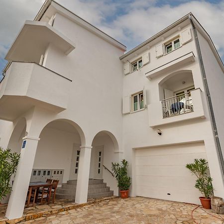 Haus Toni Apartment Ražanac Exterior foto